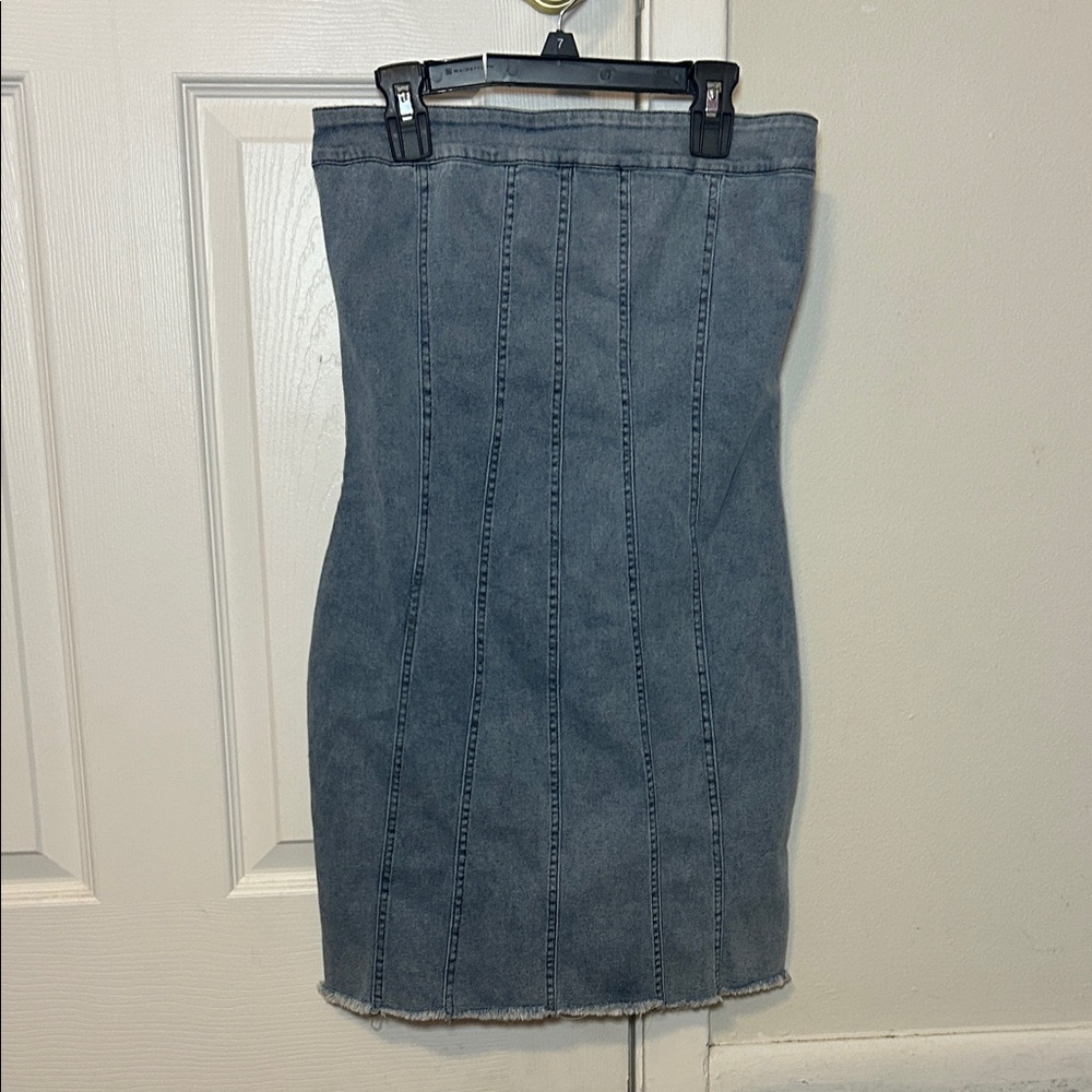 Classic blue strapless denim dress